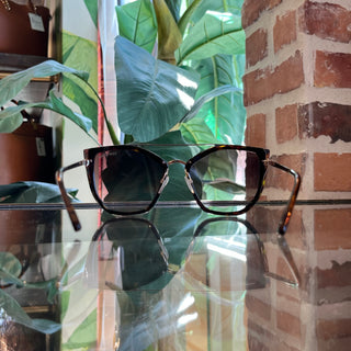 TOM FORD Dahlia Brown Tortoise Shell Acetate Oversized Sunglasses