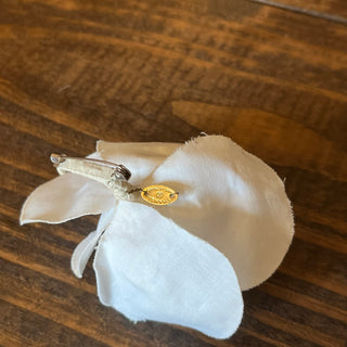 CHANEL Camellia White Fabric Pin Brooch