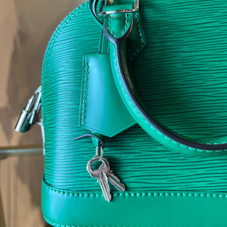 LOUIS VUITTON Epi Alma BB