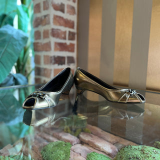 FENDI Peep Toe Gold Leather Kitten Heels SZ 38.5 (US 8.5)