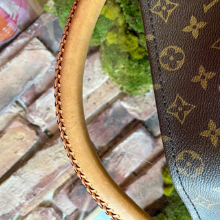 LOUIS VUITTON Artsy Brown Monogram Canvas Hobo Bag