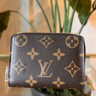 LOUIS VUITTON Lou Reversible Monogram Wallet