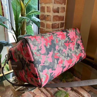 GUCCI Medium Savoy GG Supreme Monogram Camouflage Duffle Bag