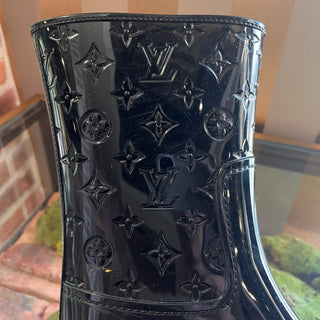 LOUIS VUITTON Black LV Monogram Rubber Rain Boots SZ 39 (US 9)
