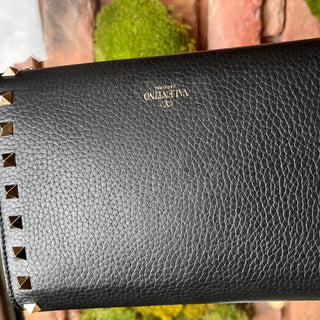 VALENTINO Rockstud Black Calfskin Leather Wallet On Chain