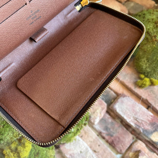 LOUIS VUITTON Zippy Organizer Brown Monogram Canvas Wallet