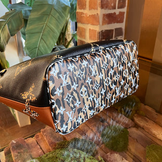 LOUIS VUITTON Neverfull MM Monogram Giant Jungle Tote Bag