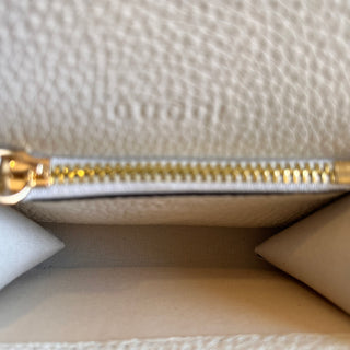 GUCCI Softbit White Grainy Leather Card Case
