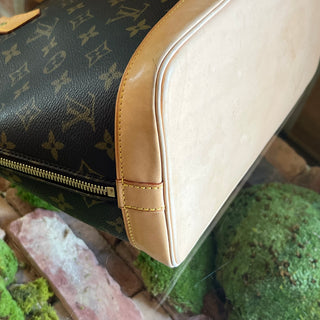 LOUIS VUITTON Alma PM Brown Monogram Canvas Vintage Satchel Bag