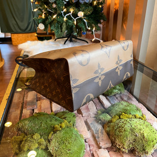 LOUIS VUITTON OnTheGo GM Brown Giant Reverse Monogram Tote Bag