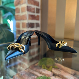 VERSACE Black Leather Pointed Chain Slingback Heels SZ 36 (US 7)