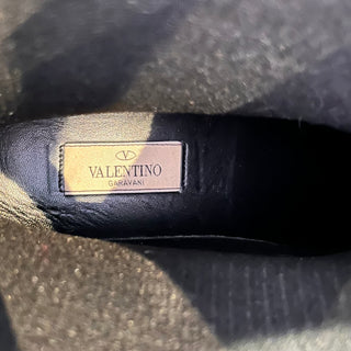 VALENTINO Black Rockstud Rainboot SZ 39 (US 9)