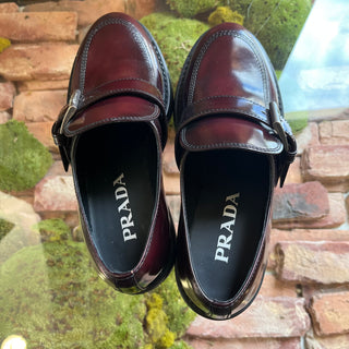 PRADA Burgundy Patent Leather Platform Loafers 38(8US)