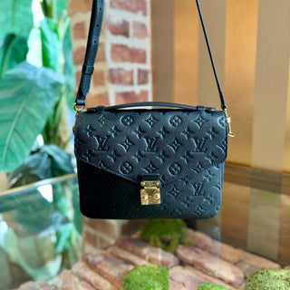 LOUIS VUITTON Black Empriente Metis