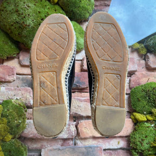 CHANEL CC Black Leather Espadrilles SZ 36 (US 6)