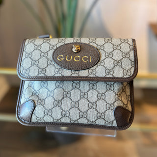 Gucci GG Supreme Neo Vintage Small Crossbody