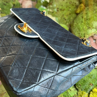 CHANEL Single Flap Black White Lambskin Quilted Shoulder Bag