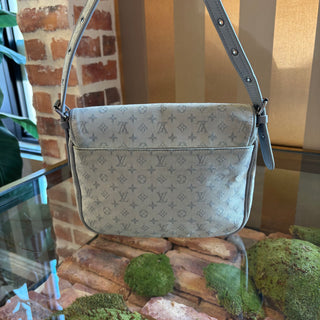 LOUIS VUITTON LV Monogram Musette Conte de Fees