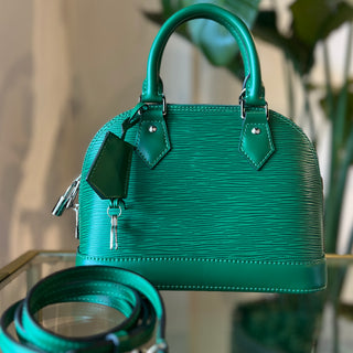LOUIS VUITTON Epi Alma BB