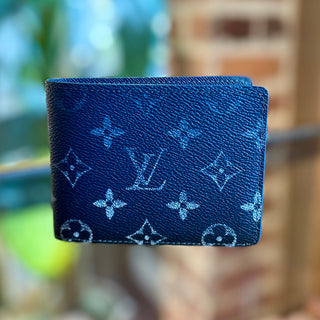 LOUIS VUITTON Multiple Wallet Monogram Gradient Blue