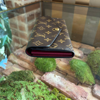 LOUIS VUITTON Sarah Fuschia Wallet