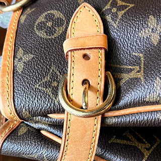 LOUIS VUITTON Monogram Batignolles Horizontal Tote