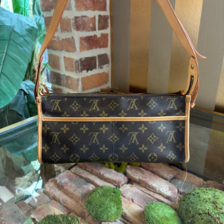 LOUIS VUITTON Long Popincourt Monogram