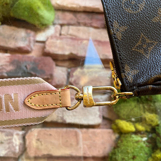 LOUIS VUITTON Pochette Accessories Pink Monogram Canvas Crossbody Bag