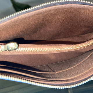 LOUIS VUITTON Monogram Pochette