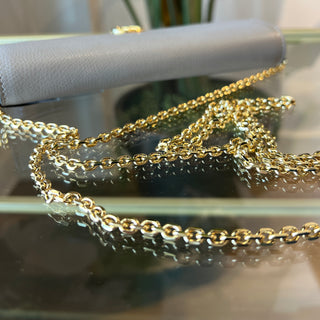 FENDI Vitello Cruise F is Fendi Continental Envelope Wallet on Chain