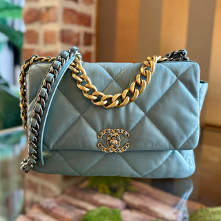 CHANEL 19 Large Blue Seafoam