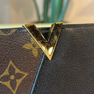 LOUIS VUITTON Monogram Canvas Black Leather Kimono Wallet