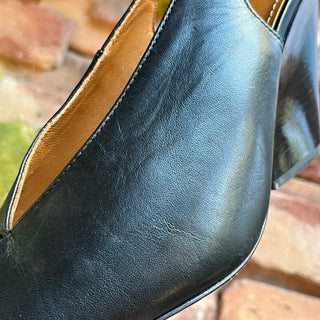 TORY BURCH Black Leather Sling Back Pointed Toe Pumps SZ 8.5
