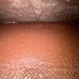 LOUIS VUITTON Damier Ebene Pattern Zippy Wallet