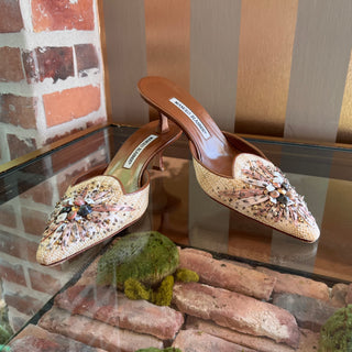 MANOLO BLAHNIK Natural Beaded Raffia Mules SZ 38 (US 8)
