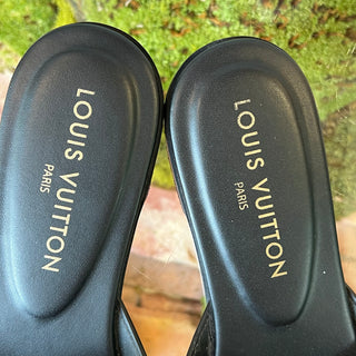 LOUIS VUITTON Isola Black Calfskin Flat Mules SZ38(8US)