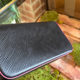 LOUIS VUITTON Felicie Pochette Black Epi Leather Crossbody Bag