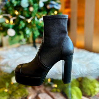 CHANEL Interlocking CC Logo Sock Boots 36.5