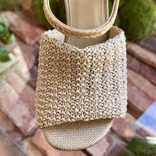 FENDI Woven Raffia Beige First Sandal Heels SZ 39 (US 9)