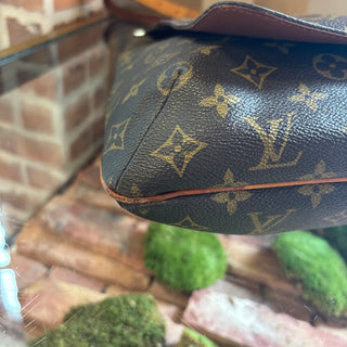 LOUIS VUITTON Musette Salsa Monogram Crossbody