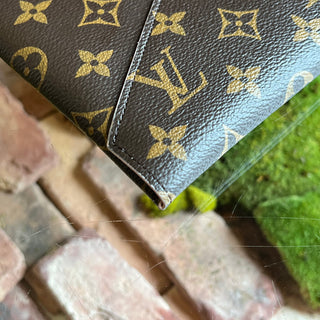 LOUIS VUITTON Kirigami Pochette GM Brown Monogram Canvas Clutch