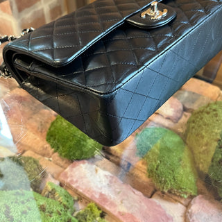 CHANEL Double Flap Classic Medium Black Lambskin Leather Shoulder Bag