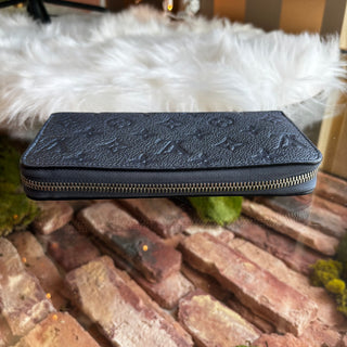 LOUIS VUITTON Shimmery Ink Empriente Wallet Zippy