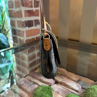 LOUIS VUITTON Monogram Favorite MM