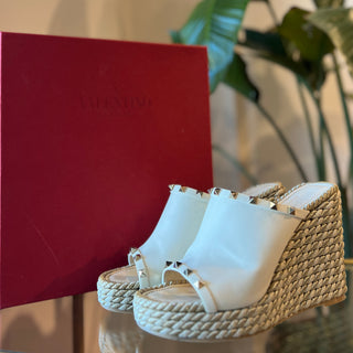 VALENTINO Rockstud Accent Leather Espadrilles SZ 40