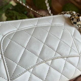 CHANEL Pearl Crush White Calfskin Wallet on Chain Crossbody Bag