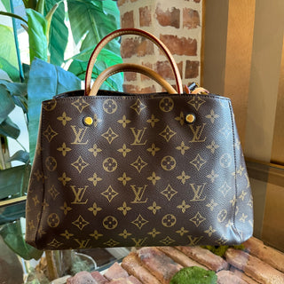 LOUIS VUITTON Montaigne MM Monogram Shoulder Bag