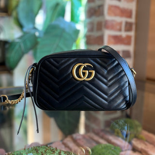 GUCCI GG Marmont Small Black Calfskin Matelasse Chain Crossbody