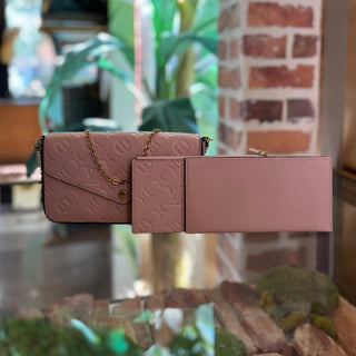 LOUIS VUITTON Pochette Felicie Pink Empreinte Leather Crossbody