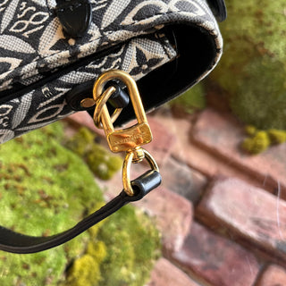 LOUIS VUITTON Métis Since 1854 Jacquard Shoulder Bag